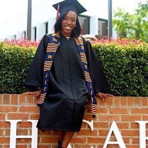 Meet your Posher, Nedra